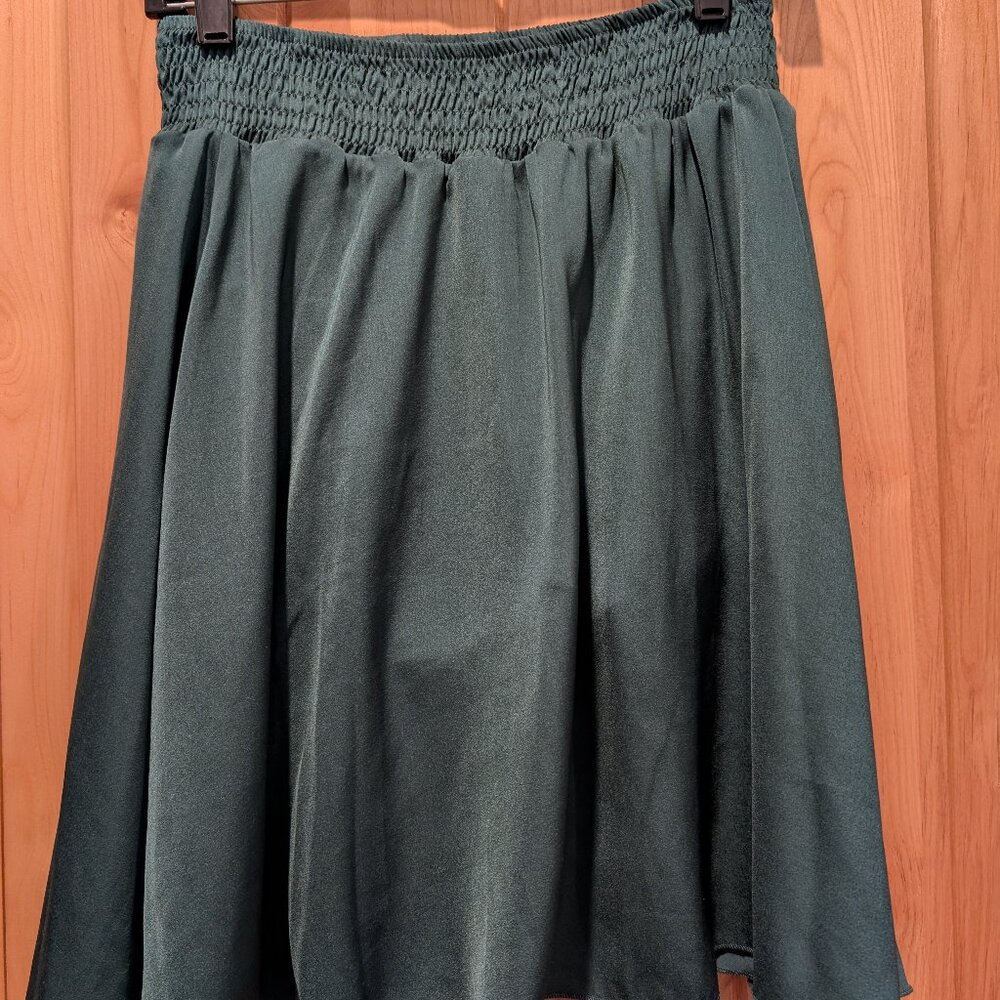 Elegant Green Women's Skirt